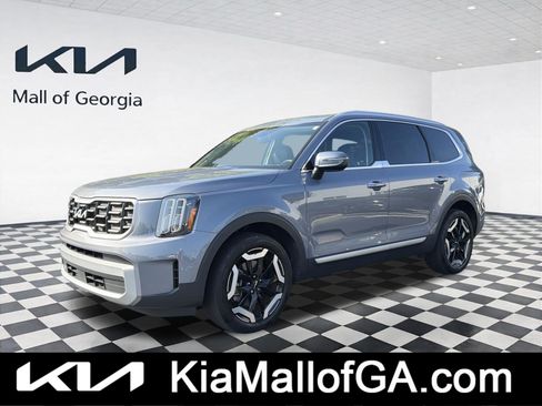 Used 2024 Kia Telluride S w/ S Sunroof Package FWD image 1