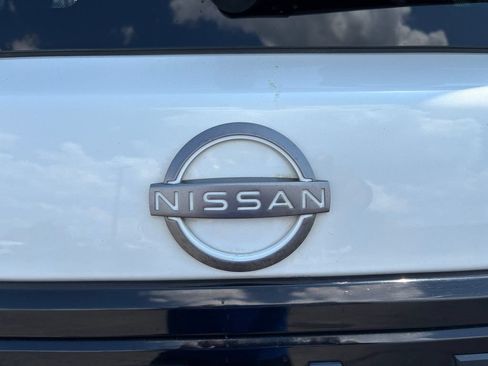 Used 2022 Nissan Armada SL w/ Midnight Edition Package RWD image 30