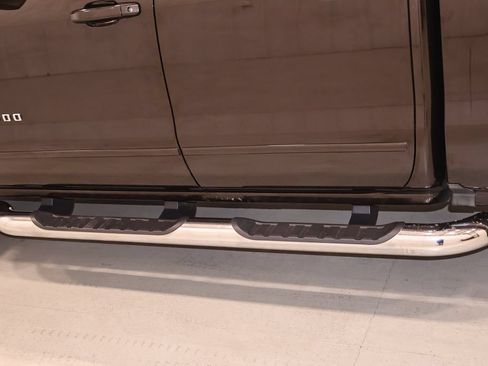 Used 2018 Chevrolet Silverado 1500 LT w/ All Star Edition AWD/4WD image 35