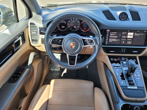 Used 2019 Porsche Cayenne AWD/4WD image 20