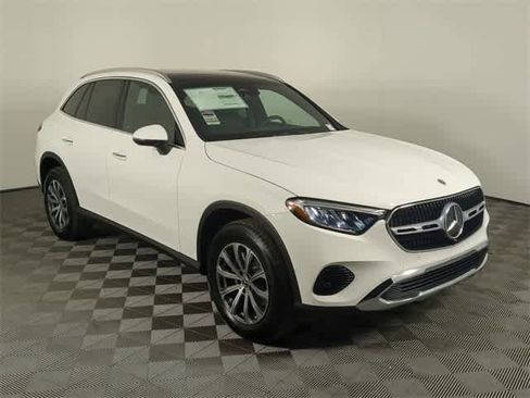 Certified 2026 Mercedes-Benz GLC 300 4MATIC image 7