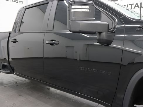Used 2025 Chevrolet Silverado 2500 LT w/ Trail Boss Package AWD/4WD image 30