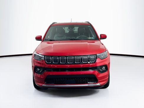 Used 2022 Jeep Compass Limited AWD/4WD image 2