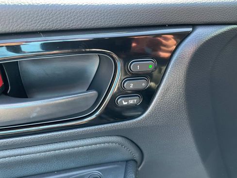 New 2025 Honda Odyssey Touring image 18