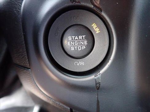 Used 2019 Jeep Wrangler Unlimited Sport S AWD/4WD image 19