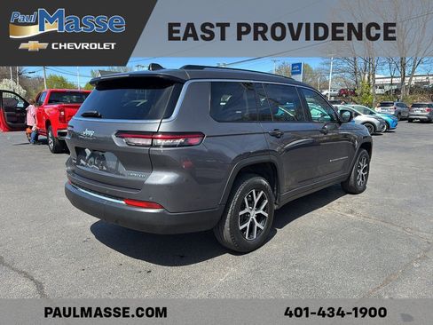 Used 2023 Jeep Grand Cherokee L Limited w/ Trailer Tow Group (B) AWD/4WD image 6