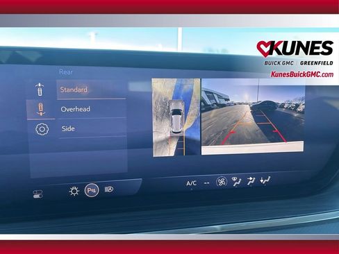 Used 2024 Buick Envision Preferred image 31