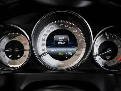 Used 2014 Mercedes-Benz E 550 Cabriolet image 22