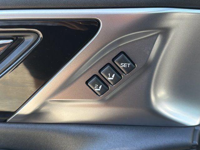 Certified 2025 Subaru Legacy Limited AWD/4WD image 36