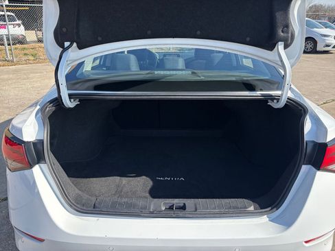 Used 2025 Nissan Sentra S image 28