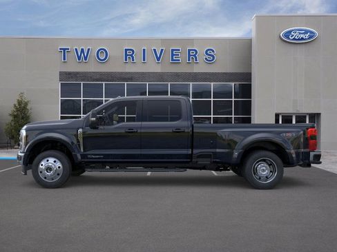 New 2026 Ford F450 XLT w/ XLT Premium Package image 3