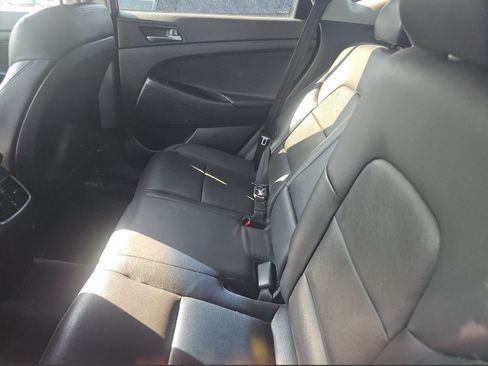 Used 2016 Hyundai Tucson Limited w/ Option Group 03 FWD image 3