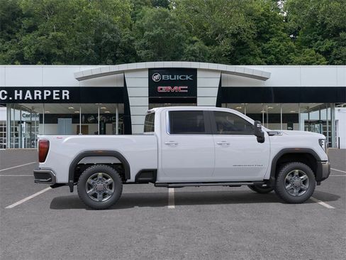New 2026 GMC Sierra 2500 SLE w/ SLE Value Package; image 5