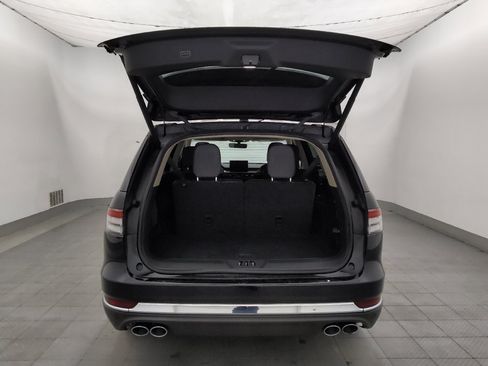 Used 2023 Lincoln Aviator Reserve RWD image 29