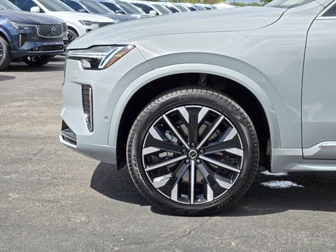 New 2026 Volvo XC90 B6 Ultra image 11