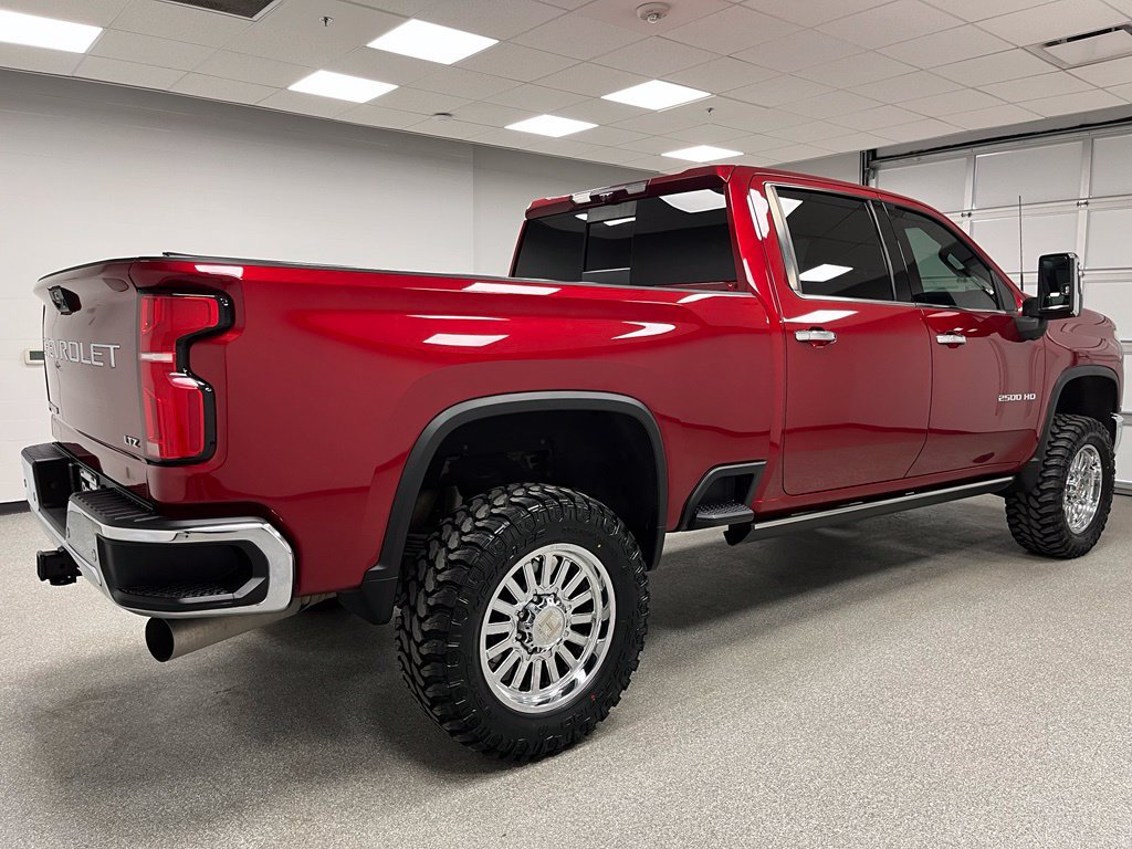 Used 2024 Chevrolet Silverado 2500 LTZ w/ LTZ Plus Package AWD/4WD image 10