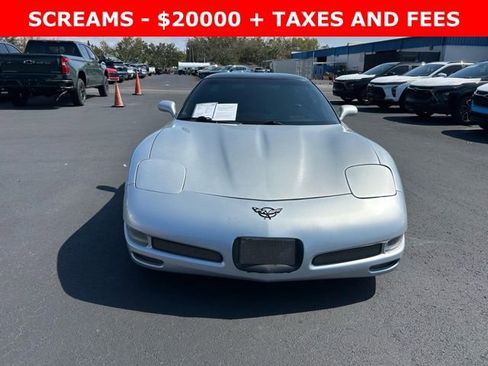 Used 2002 Chevrolet Corvette Z06 w/ Memory Pkg image 2
