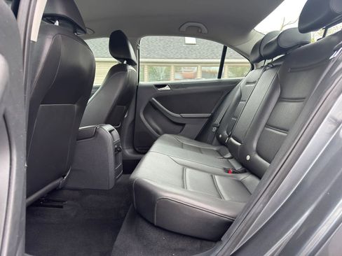 Used 2014 Volkswagen Jetta SE FWD image 20