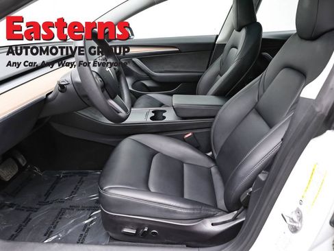 Used 2023 Tesla Model 3 Standard Range image 14