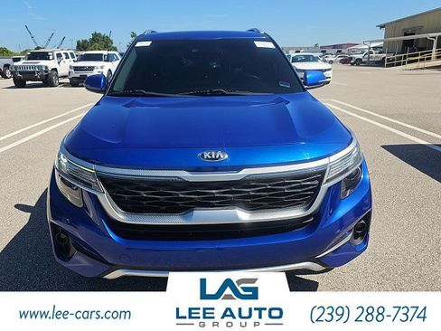 Used 2021 Kia Seltos EX AWD/4WD image 1