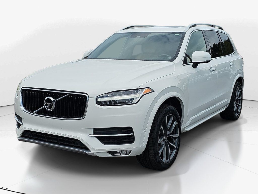 Used 2018 Volvo XC90 T6 Momentum w/ Convenience Package AWD/4WD image 11