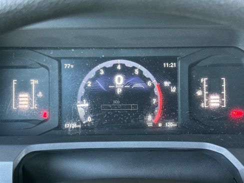 Used 2025 Toyota Tacoma SR AWD/4WD image 27