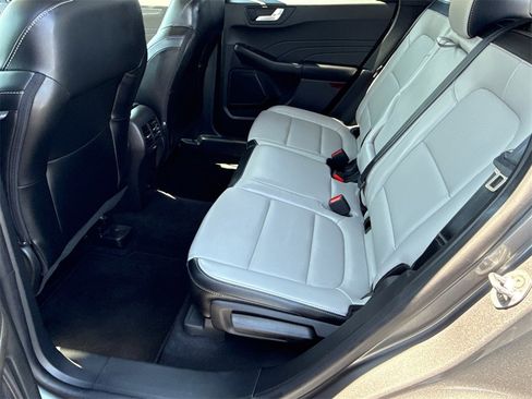 Certified 2023 Ford Escape Platinum image 21