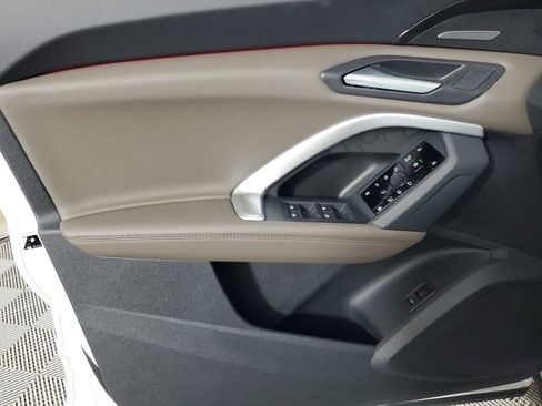 New 2025 Audi Q5 Premium Plus image 19