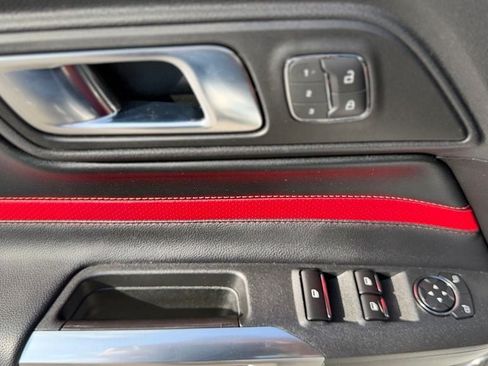 Used 2022 Ford Mustang GT Premium w/ Equipment Group 401A RWD image 21