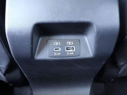 Used 2024 Subaru Crosstrek 2.0i Premium AWD/4WD image 18