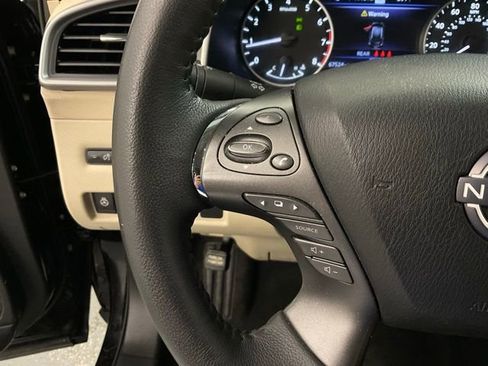 Used 2023 Nissan Murano SL w/ SL Moonroof Package FWD image 12