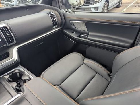 New 2026 Ford Expedition Tremor image 17