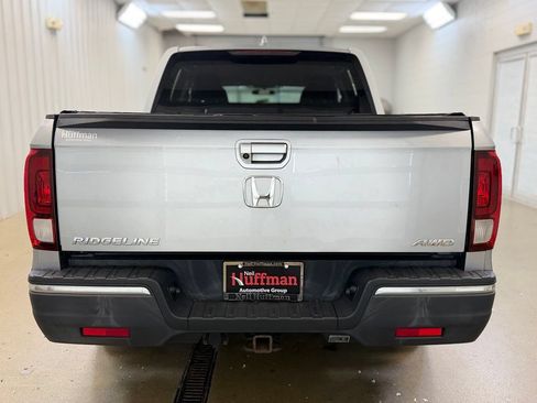 Used 2018 Honda Ridgeline Sport image 7