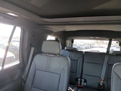Used 2024 Chevrolet Tahoe RST w/ Luxury Package AWD/4WD image 12