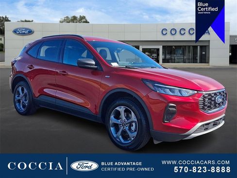 Certified 2025 Ford Escape ST-Line w/ Tech Pack #1 image 3