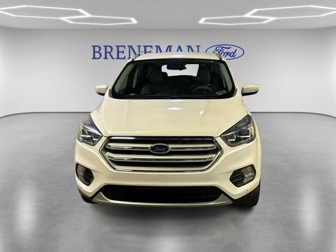 Used 2019 Ford Escape Titanium image 2