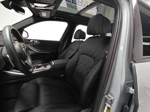 Used 2024 BMW X5 sDrive40i w/ M Sport Package RWD image 8