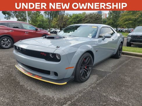 Used 2022 Dodge Challenger R/T Scat Pack RWD image 1
