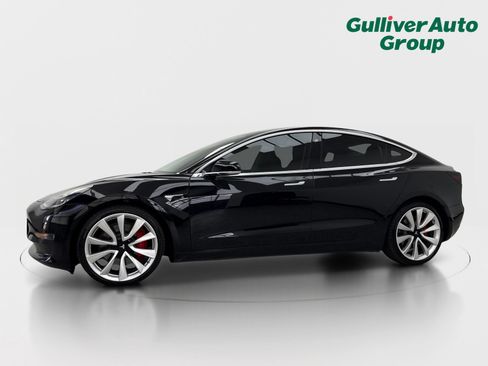Used 2018 Tesla Model 3 Performance AWD/4WD image 2