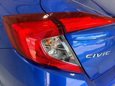 Used 2020 Honda Civic Sport image 13