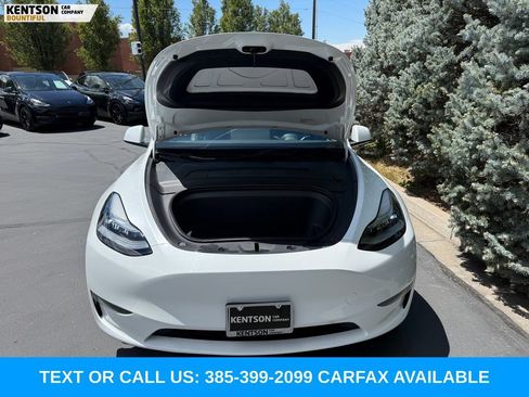 Used 2023 Tesla Model Y Long Range AWD/4WD image 35