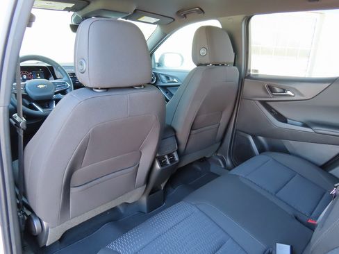 New 2026 Chevrolet Equinox LT w/ Safety and Technology Package image 24