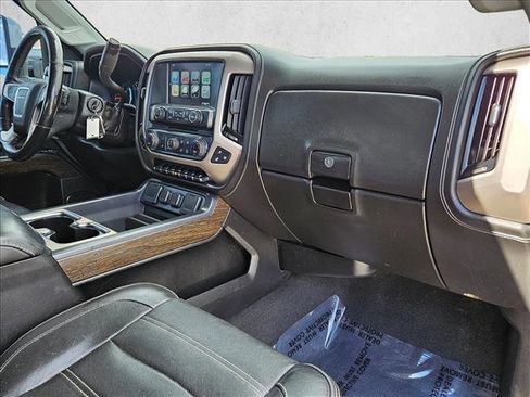 Used 2019 GMC Sierra 2500 Denali w/ Duramax Plus Package image 21