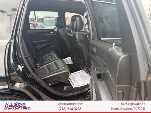 Used 2020 Jeep Grand Cherokee Overland AWD/4WD image 20