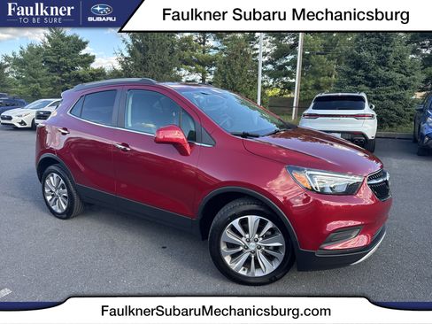 Used 2020 Buick Encore Preferred AWD/4WD image 1