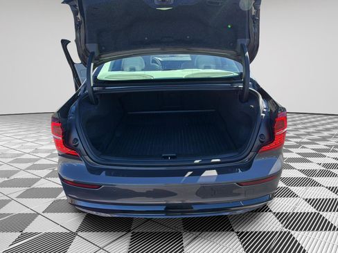 Used 2024 Volvo S60 B5 Plus w/ Climate Package image 19