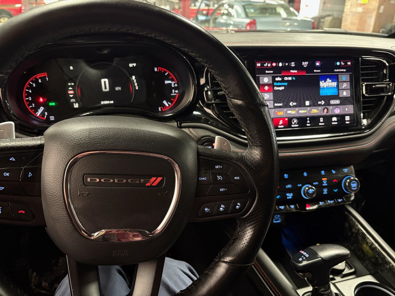 Used 2025 Dodge Durango R/T AWD/4WD image 2