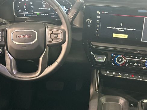 Used 2024 GMC Sierra 2500 AT4 w/ AT4 Premium Plus Package AWD/4WD image 16