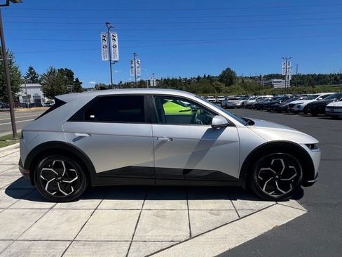 Certified 2023 Hyundai Ioniq 5 SEL AWD/4WD image 6