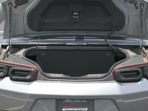 Used 2021 Chevrolet Camaro LT RWD image 31